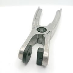 three-point pliers