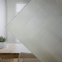 Wissmach clear Aerolite  (± 27x26cm)