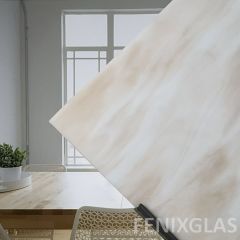 Wissmach Whispy Champagne/White Opalescent 567 WO