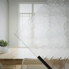 Blank helder Kathedraal glas