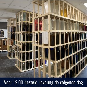 Mondgeblazen glas postpakket