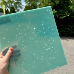 BE robin´s egg blue with French vanilla frits (±25x29cm)