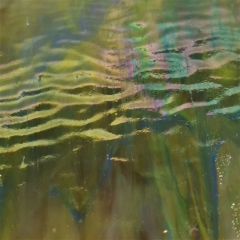 Mississippi River Glass opal yellow blue green ripple iriserend 7100 R