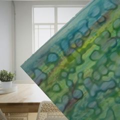 Mississippi River Glass Green/White/Red semi-transparent 7035 M