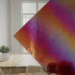 Iriserend glas