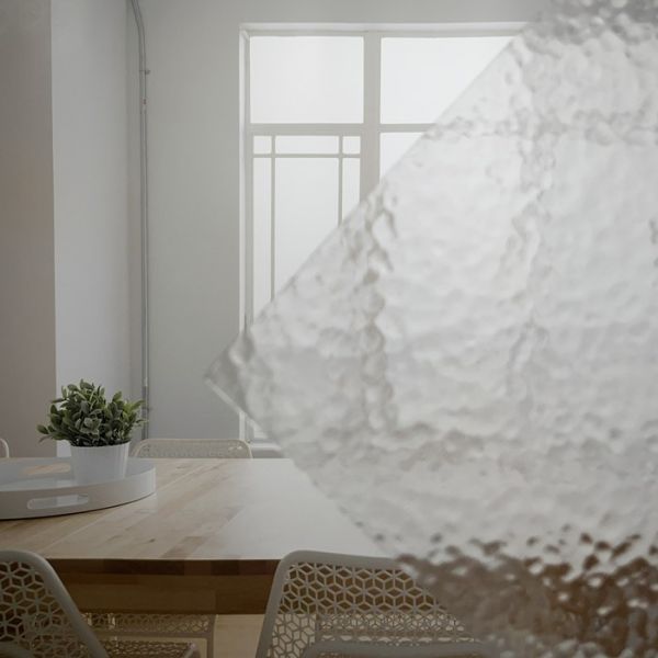 Corella blank glas hamerslag structuur